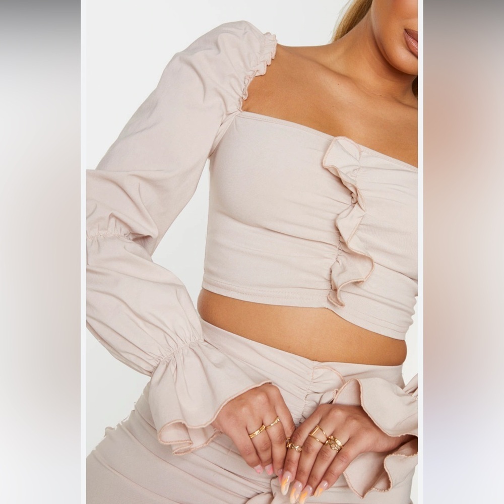 PRETTY LITTLE THING nude woven stretch‎ long sleeve frill crop top size 2